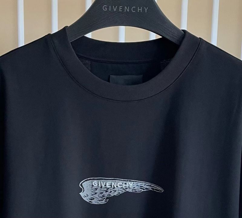 Givenchy T-Shirts